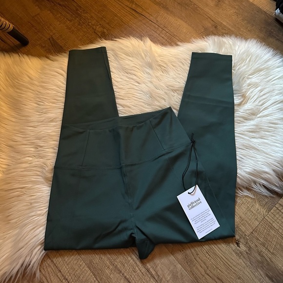 GIRLFRIEND COLLECTIVE High-Rise Compression 7/8 Leggings In Moss Green - Picture 5 of 8